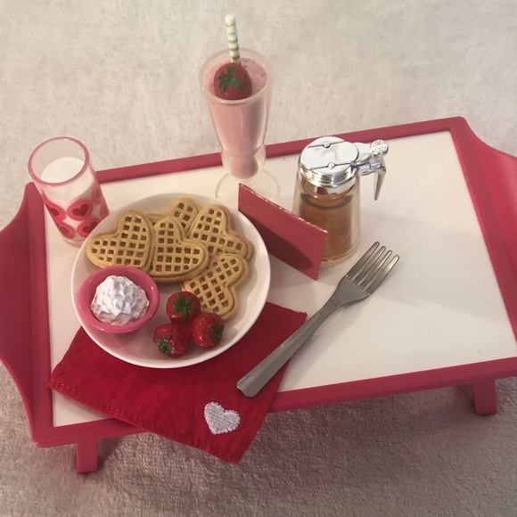 AMERICAN GIRL Breakfast in Bed Set **Retired** - Picture 2 of 3